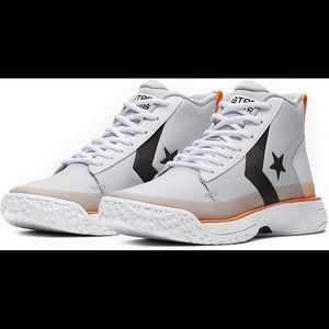 Brand New Converse High Top Star Series Size 7.5